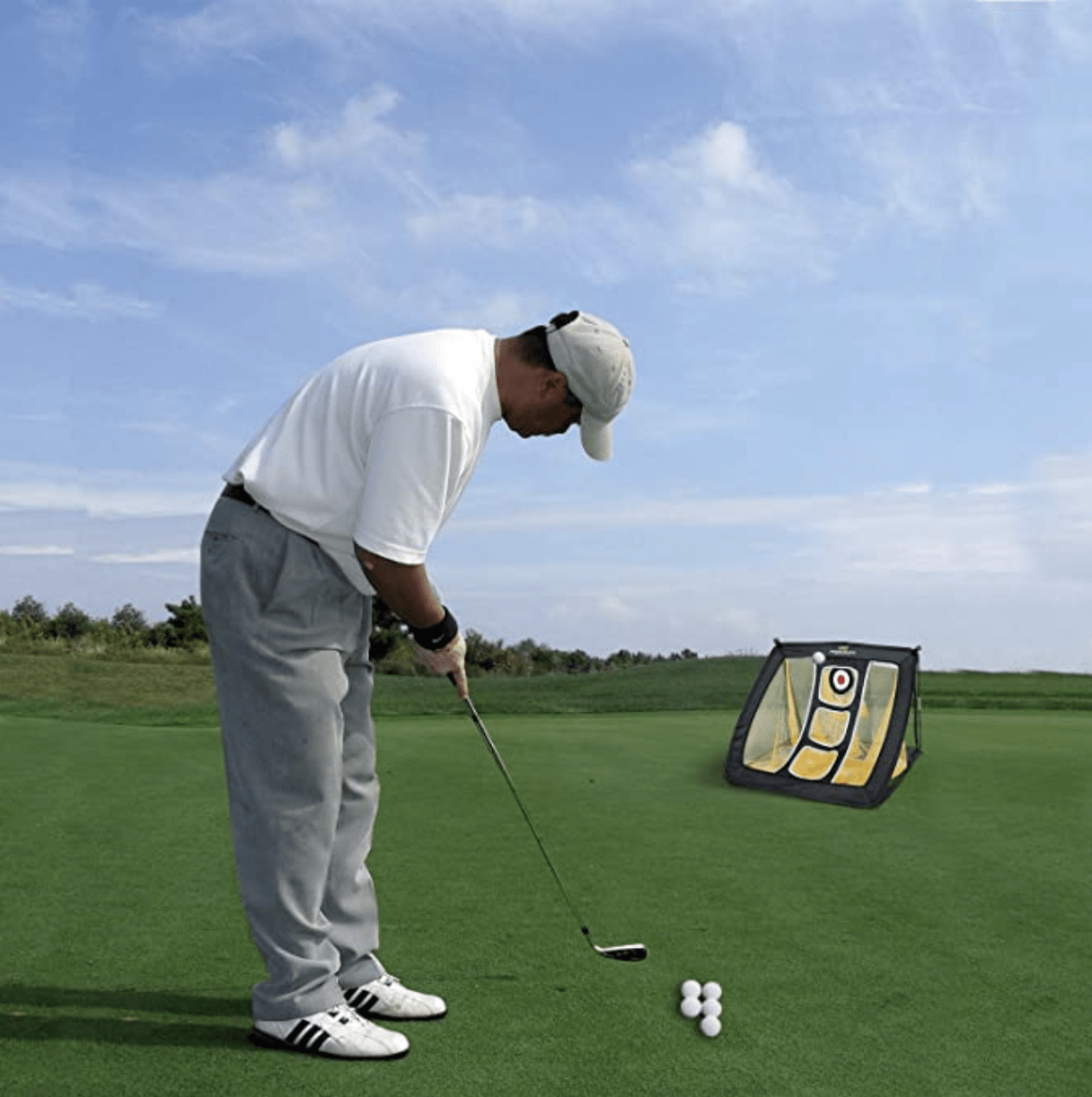 Pop Up Golf Chipping Net, Indoor/Outdoor Golfing Target Net for Accuracy and Swing Practice - Four Seasons Golf Shop